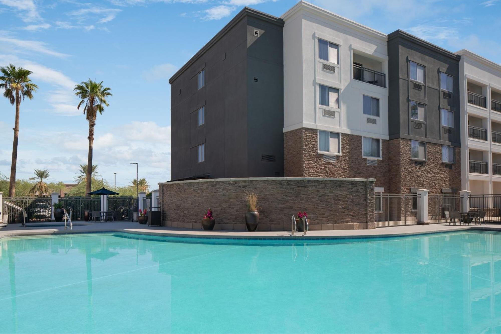 Courtyard By Marriott Phoenix West/Avondale Dış mekan fotoğraf